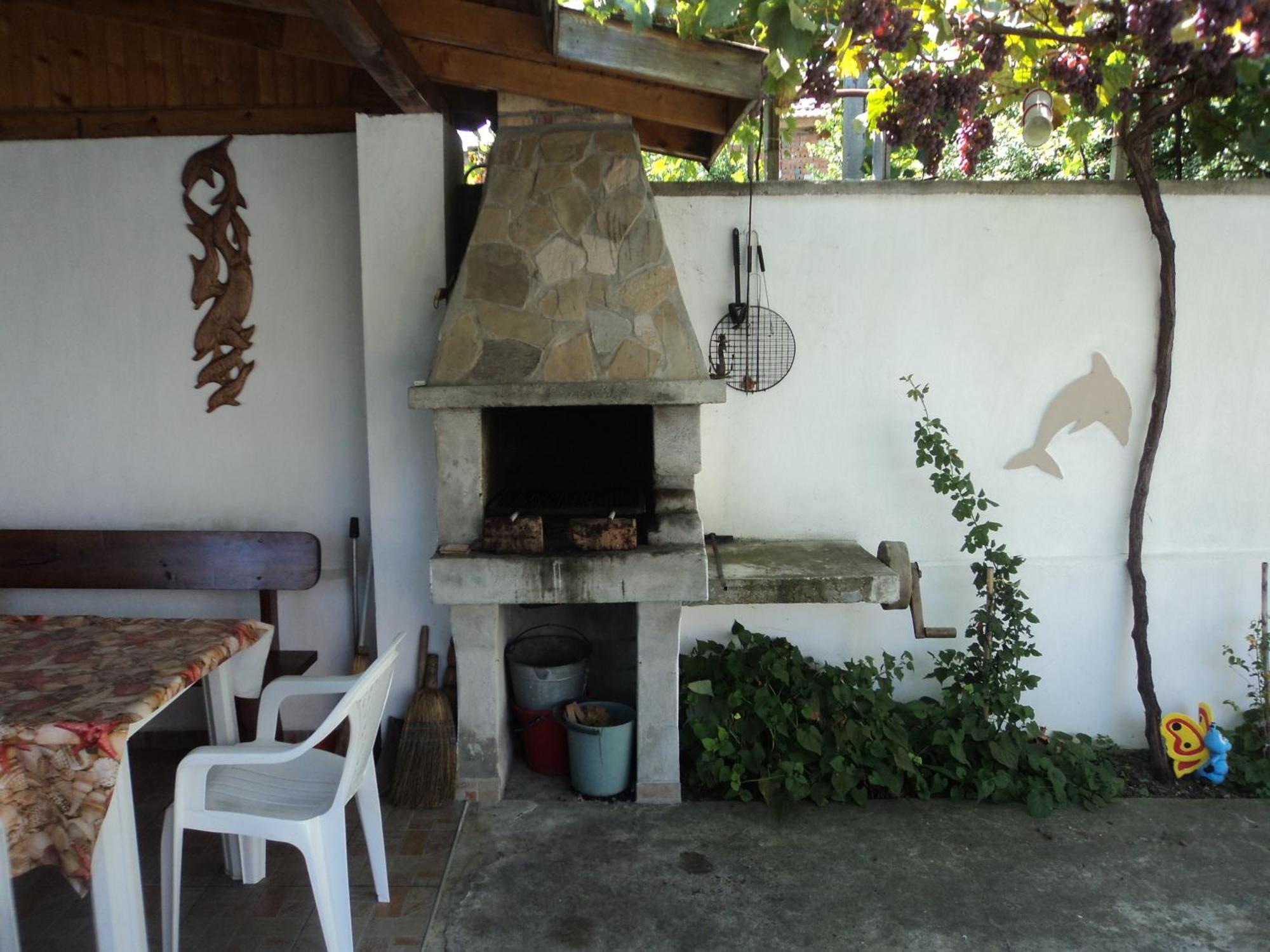 Guest House Drazhev ابزور المظهر الخارجي الصورة